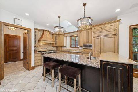 Tiny photo for 580 Oak Street, Glen Ellyn, IL 60137 (MLS # 12418941)