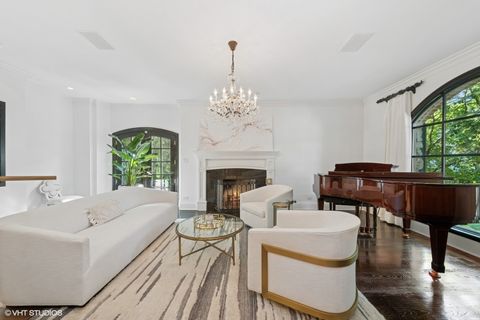 Tiny photo for 580 Oak Street, Glen Ellyn, IL 60137 (MLS # 12418941)