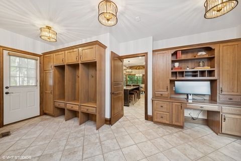 Tiny photo for 580 Oak Street, Glen Ellyn, IL 60137 (MLS # 12418941)