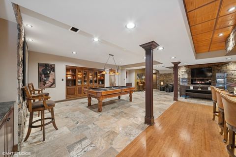 Tiny photo for 580 Oak Street, Glen Ellyn, IL 60137 (MLS # 12418941)