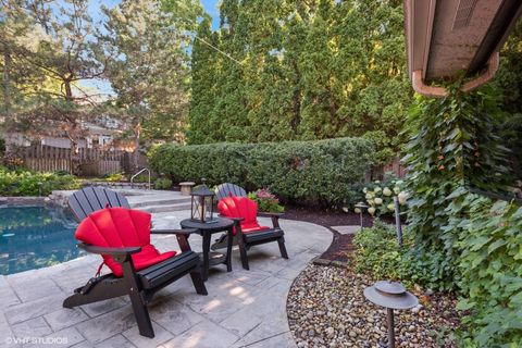 Tiny photo for 580 Oak Street, Glen Ellyn, IL 60137 (MLS # 12418941)