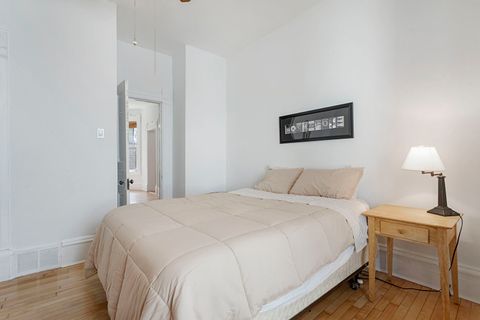 Tiny photo for 518 N Lombard Avenue, Oak Park, IL 60302 (MLS # 12620555)