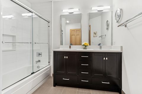 Tiny photo for 941 E Rosewood Avenue, Naperville, IL 60563 (MLS # 12437312)