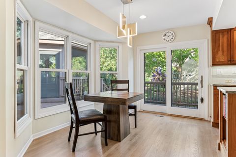 Tiny photo for 941 E Rosewood Avenue, Naperville, IL 60563 (MLS # 12437312)