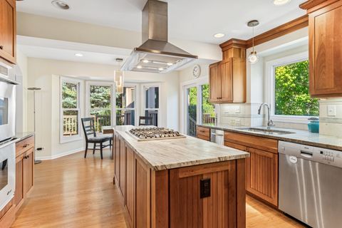 Tiny photo for 941 E Rosewood Avenue, Naperville, IL 60563 (MLS # 12437312)