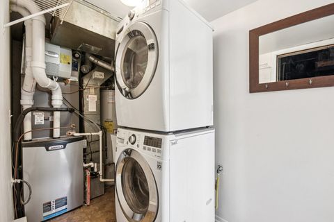 Tiny photo for 108 Croftwood Court, Rolling Meadows, IL 60008 (MLS # 12545825)