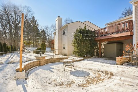 Tiny photo for 108 Croftwood Court, Rolling Meadows, IL 60008 (MLS # 12545825)