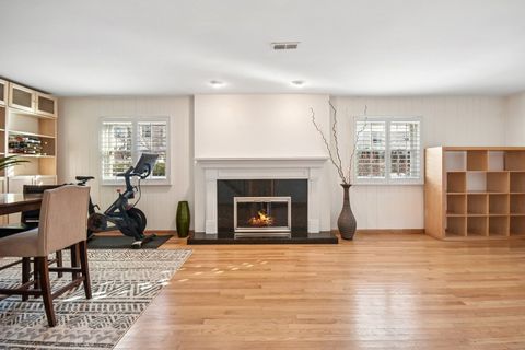 Tiny photo for 108 Croftwood Court, Rolling Meadows, IL 60008 (MLS # 12545825)