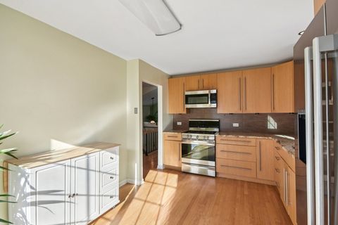 Tiny photo for 108 Croftwood Court, Rolling Meadows, IL 60008 (MLS # 12545825)