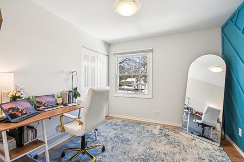 Tiny photo for 108 Croftwood Court, Rolling Meadows, IL 60008 (MLS # 12545825)