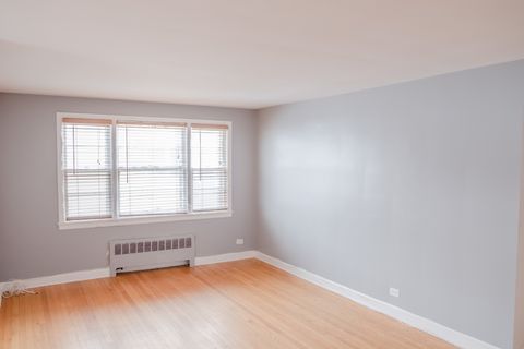 Tiny photo for 1537 William Street #1E, River Forest, IL 60305 (MLS # 12582535)