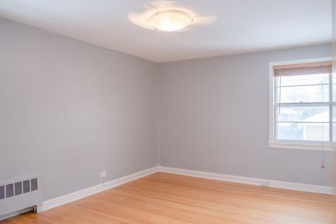 Tiny photo for 1537 William Street #1E, River Forest, IL 60305 (MLS # 12582535)