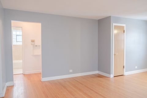 Tiny photo for 1537 William Street #1E, River Forest, IL 60305 (MLS # 12582535)