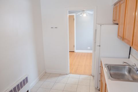 Tiny photo for 1537 William Street #1E, River Forest, IL 60305 (MLS # 12582535)