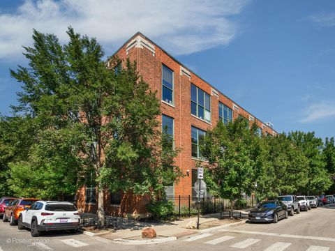 Photo of 2650 W Belden Avenue #207, Chicago, IL 60647 (MLS # 12463410)