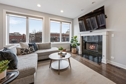 Tiny photo for 2305 W Wabansia Avenue #4, Chicago, IL 60647 (MLS # 12571456)