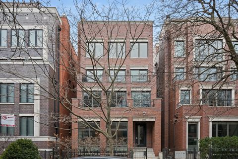 2305 W Wabansia Avenue 4 Chicago IL 60647