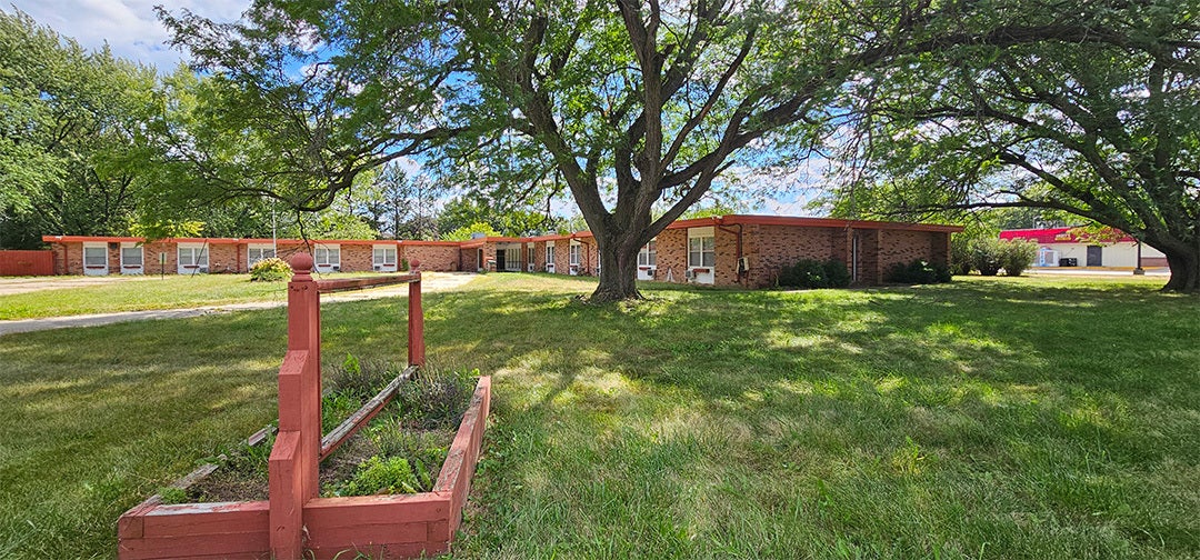 1000 Dixon Avenue