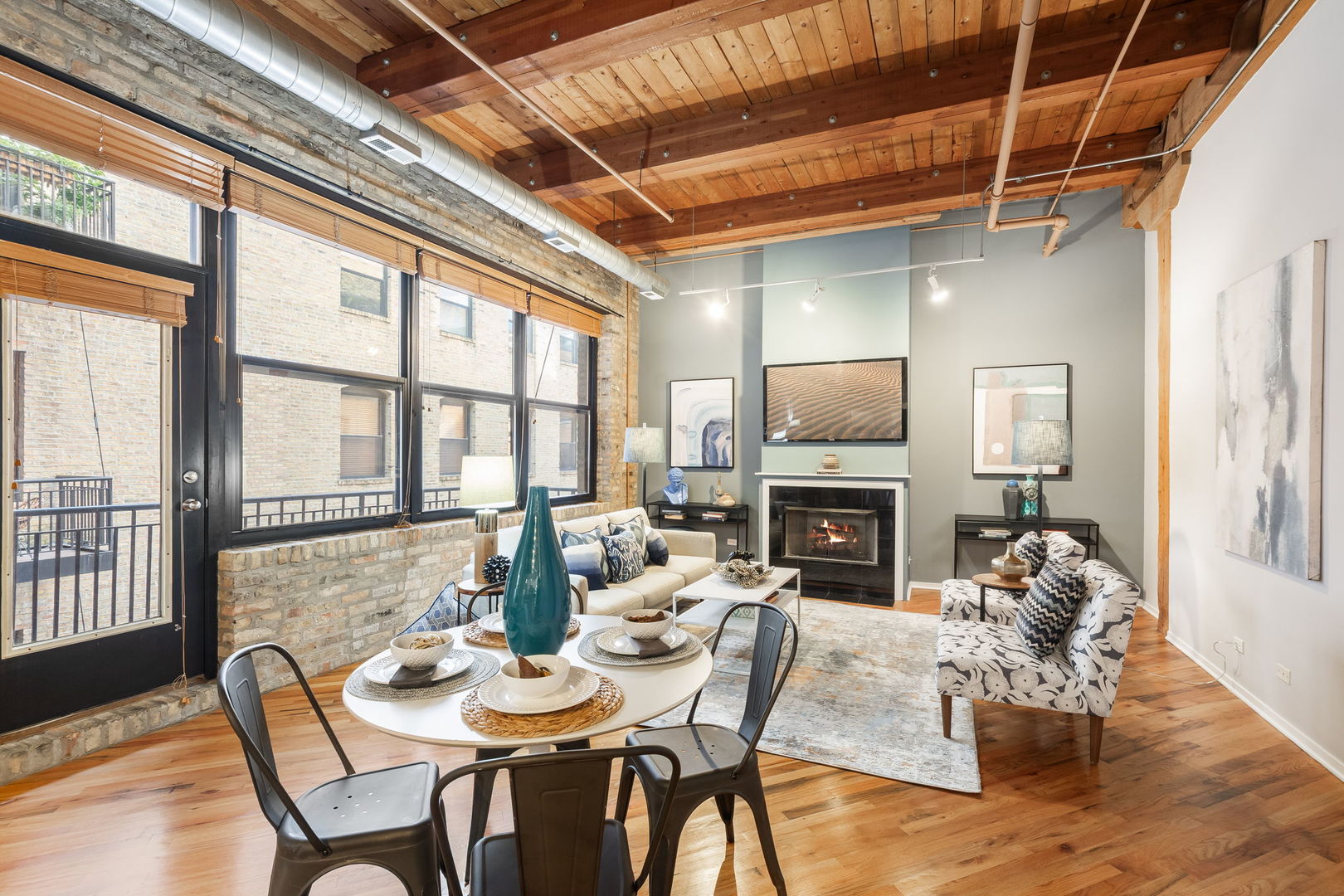226 N CLINTON Street 510