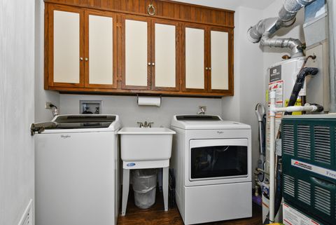 Tiny photo for 12912 Mill Drive E #E2, Palos Park, IL 60464 (MLS # 12584406)