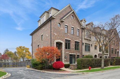 148 W QUINCY Street Westmont IL 60559