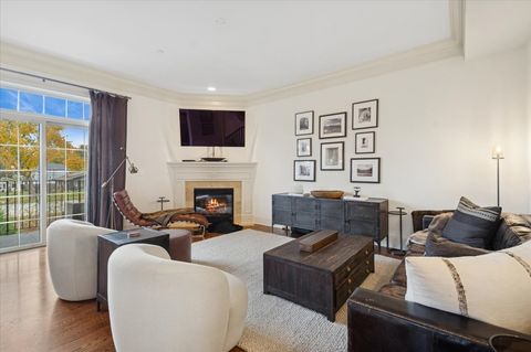 Tiny photo for 148 W QUINCY Street, Westmont, IL 60559 (MLS # 12499715)