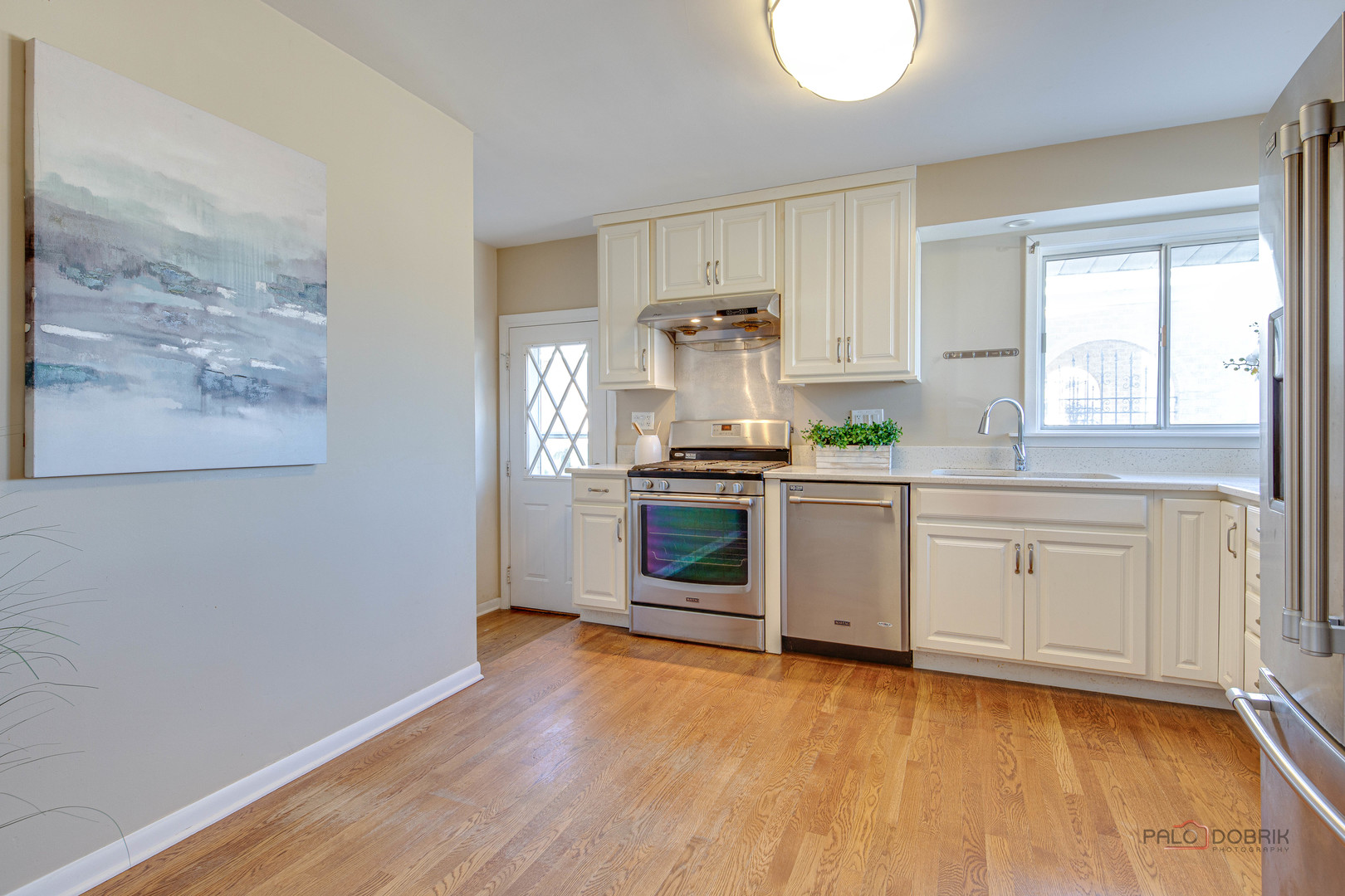 8532 N Oleander Avenue