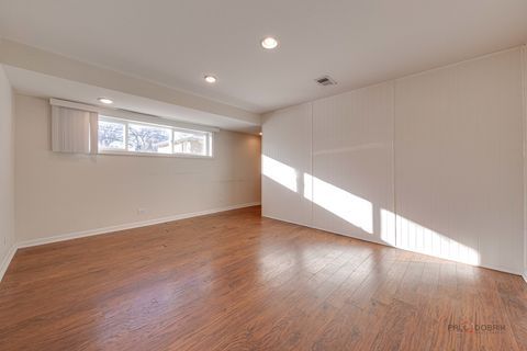 Tiny photo for 8532 N Oleander Avenue, Niles, IL 60714 (MLS # 12572940)