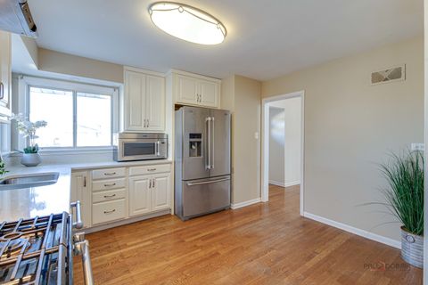 Tiny photo for 8532 N Oleander Avenue, Niles, IL 60714 (MLS # 12572940)