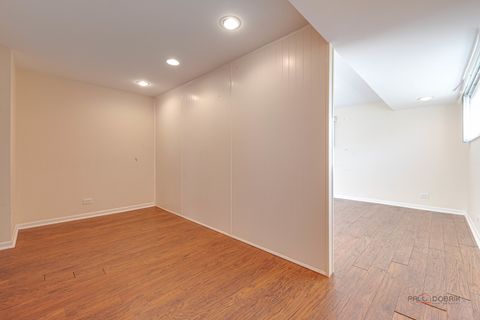 Tiny photo for 8532 N Oleander Avenue, Niles, IL 60714 (MLS # 12572940)