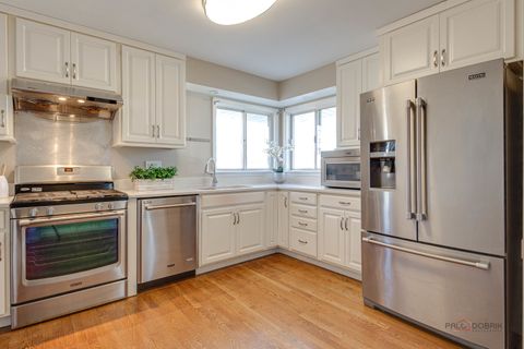 Tiny photo for 8532 N Oleander Avenue, Niles, IL 60714 (MLS # 12572940)