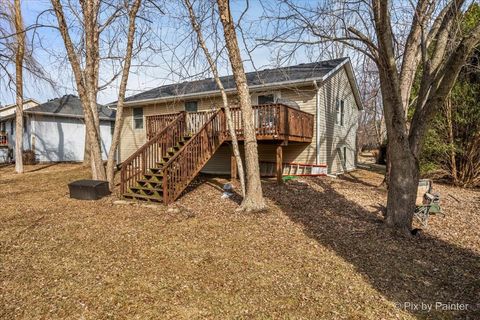 Tiny photo for 117 SW BENEDICT Drive, Poplar Grove, IL 61065 (MLS # 12580515)