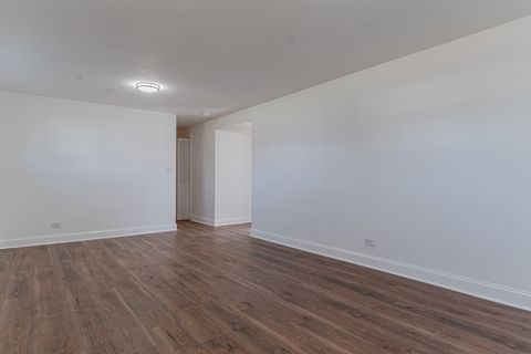 Tiny photo for 6925 Edgebrook Lane, Hanover Park, IL 60133 (MLS # 12617819)