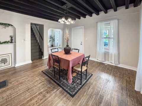 Tiny photo for 922 E Shawnee Street, Freeport, IL 61032 (MLS # 12692084)