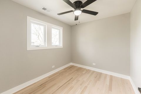 Tiny photo for 147 W North Avenue, Lombard, IL 60148 (MLS # 12545206)