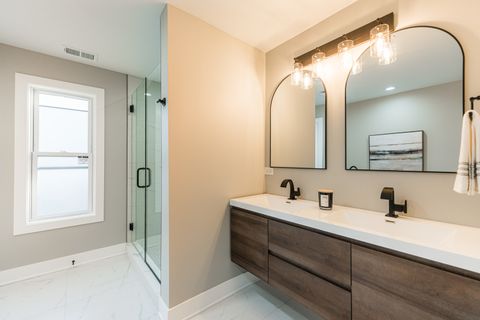 Tiny photo for 147 W North Avenue, Lombard, IL 60148 (MLS # 12545206)