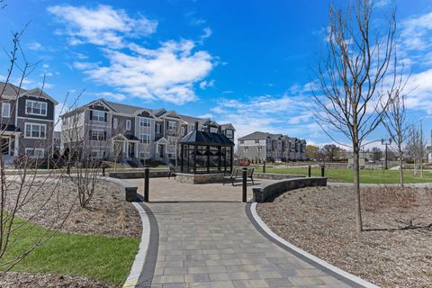 Tiny photo for 575 yosemite Way, Mundelein, IL 60060 (MLS # 12460471)