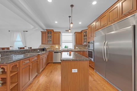 Tiny photo for 106 N Kenilworth Avenue, Mount Prospect, IL 60056 (MLS # 12715561)