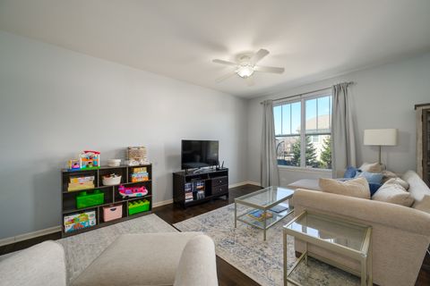 Tiny photo for 2368 N Brett Lane, Palatine, IL 60074 (MLS # 12612171)