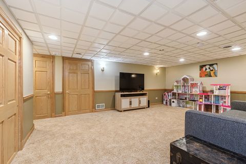 Tiny photo for 8002 W 127th Street, Palos Park, IL 60464 (MLS # 12643819)