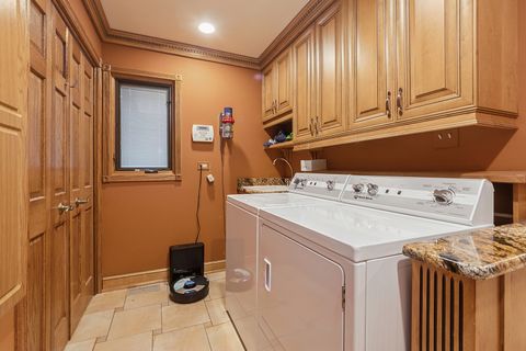 Tiny photo for 8002 W 127th Street, Palos Park, IL 60464 (MLS # 12643819)