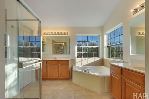 Tiny photo for 1385 Caribou Lane, Hoffman Estates, IL 60192 (MLS # 12548974)