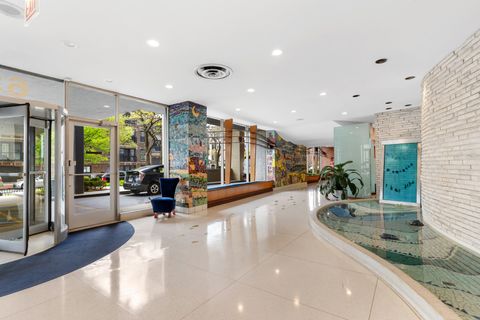 Tiny photo for 6301 N Sheridan Road #11D, Chicago, IL 60660 (MLS # 12444411)