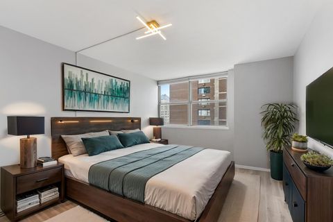 Tiny photo for 6301 N Sheridan Road #11D, Chicago, IL 60660 (MLS # 12444411)