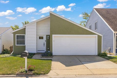 Photo of 6386 Kindling Court, Lisle, IL 60532 (MLS # 12487313)