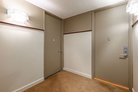 Tiny photo for Chicago, IL 60613 (MLS # 12546925)