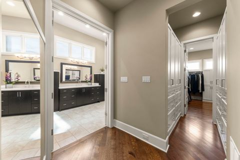 Tiny photo for 1807 Midwest Club Parkway, Oak Brook, IL 60523 (MLS # 12571206)