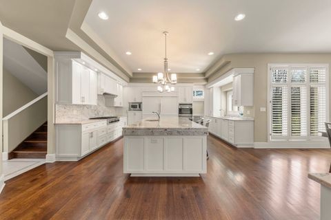 Tiny photo for 1807 Midwest Club Parkway, Oak Brook, IL 60523 (MLS # 12571206)