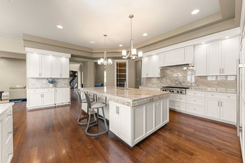 Tiny photo for 1807 Midwest Club Parkway, Oak Brook, IL 60523 (MLS # 12571206)