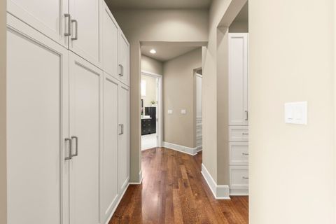 Tiny photo for 1807 Midwest Club Parkway, Oak Brook, IL 60523 (MLS # 12571206)